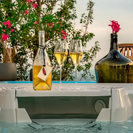 Kmecka Hiska - Hisa Vina Cuk 렌다바