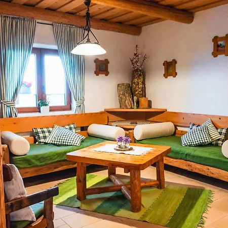 Ferienhaus Kmecka Hiska - Hisa Vina Cuk