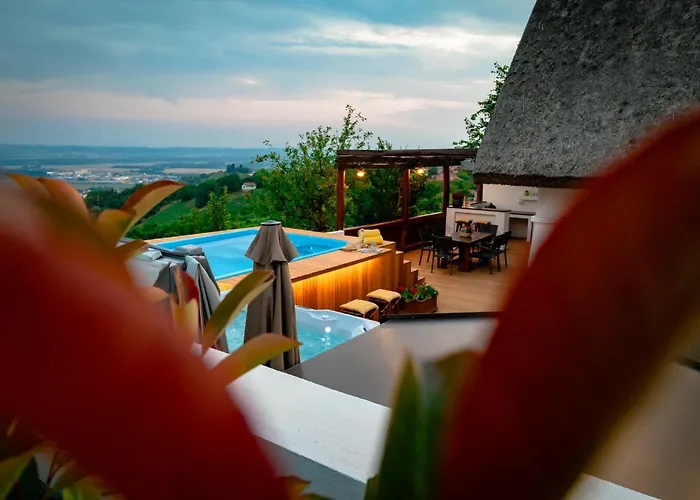 Vikendica Kmecka Hiska - Hisa Vina Cuk Lendava