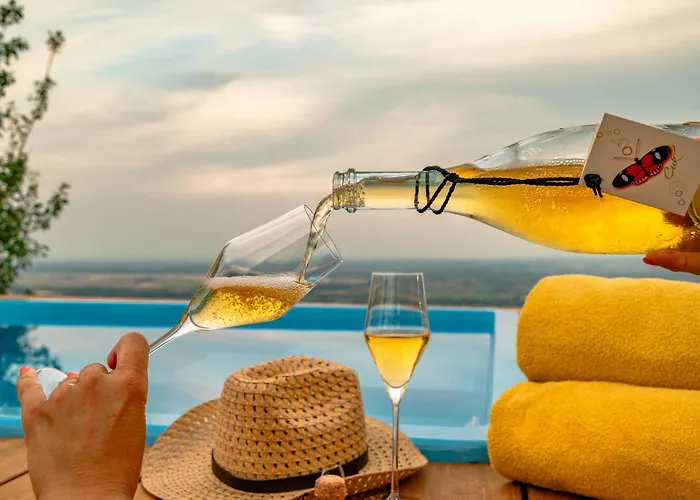 Kmecka Hiska - Hisa Vina Cuk * Lendava